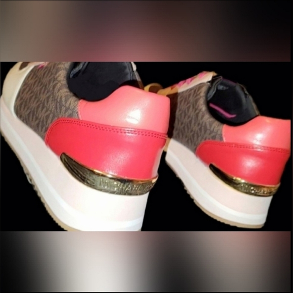Michael Kors Monique Trainer Pink/Brown - Picture 11 of 12